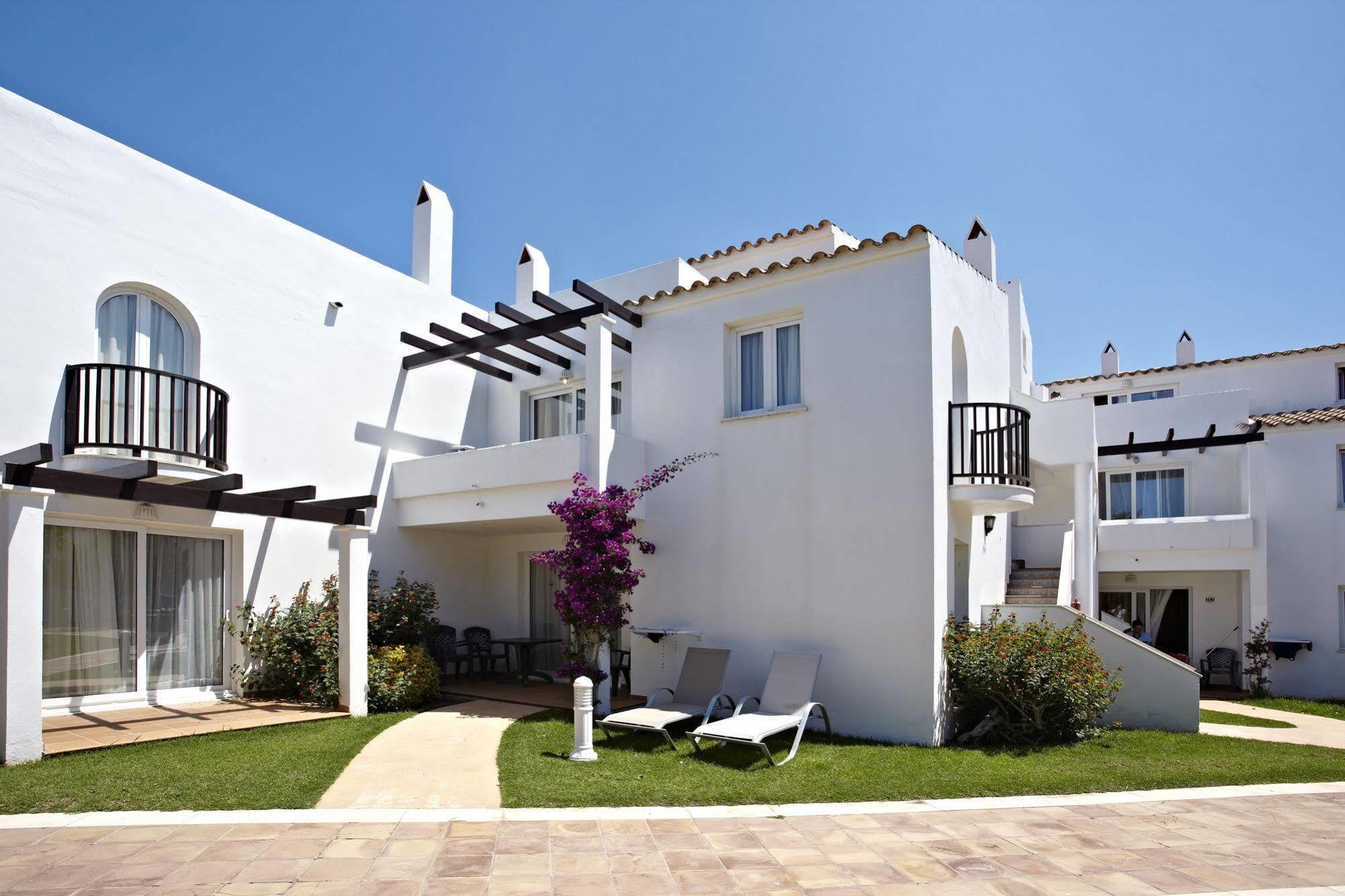 Grupotel Aldea Cala'n Bosch Aparthotel 4*